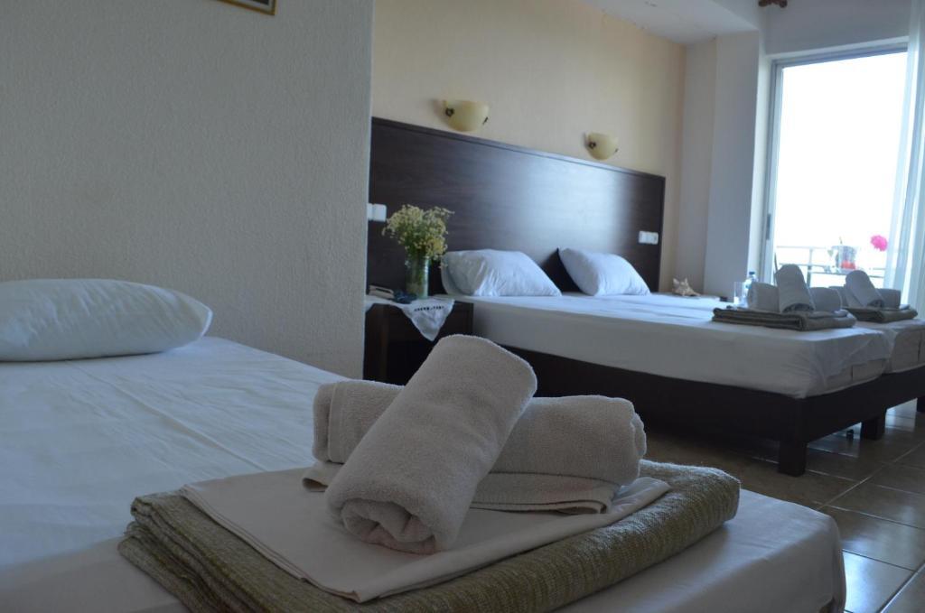 Hotel Achillion Makrygialos Ruang foto