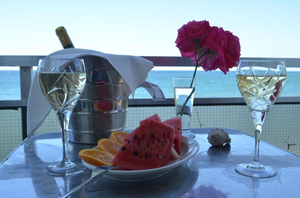 Hotel Achillion Makrygialos Bagian luar foto